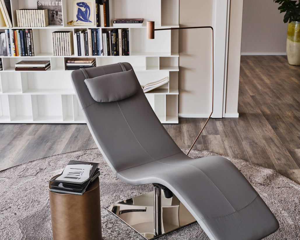 Casanova Chaise Lounge