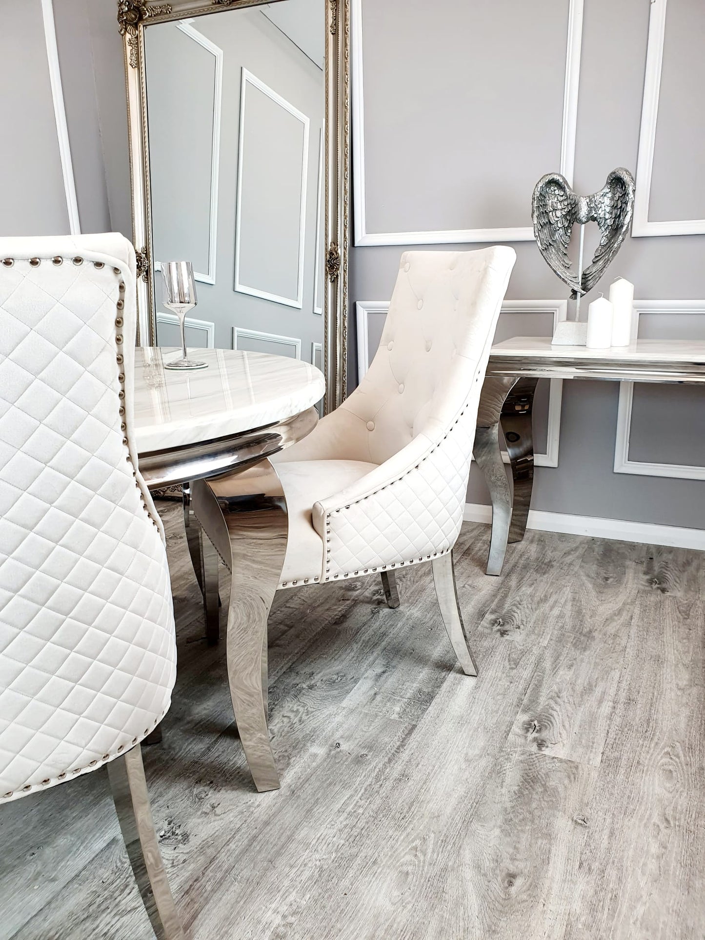 Louis Round Ivory With all Tables