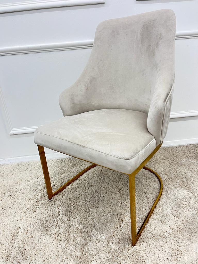 CHELMSFORD VELVET DINING CHAIR GOLD