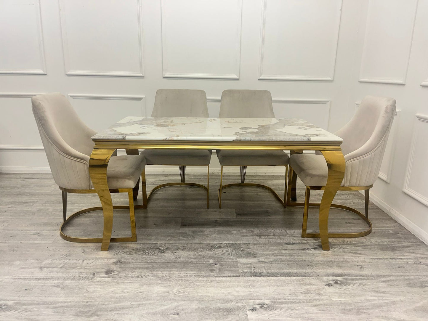 CHELMSFORD VELVET DINING CHAIR GOLD