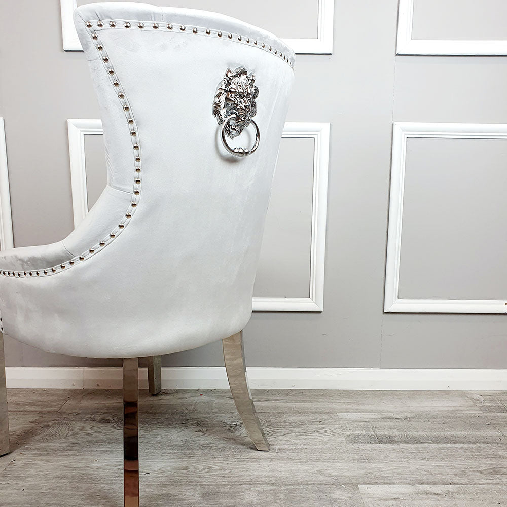 Megan dining chair - Plain back / Lion knocker