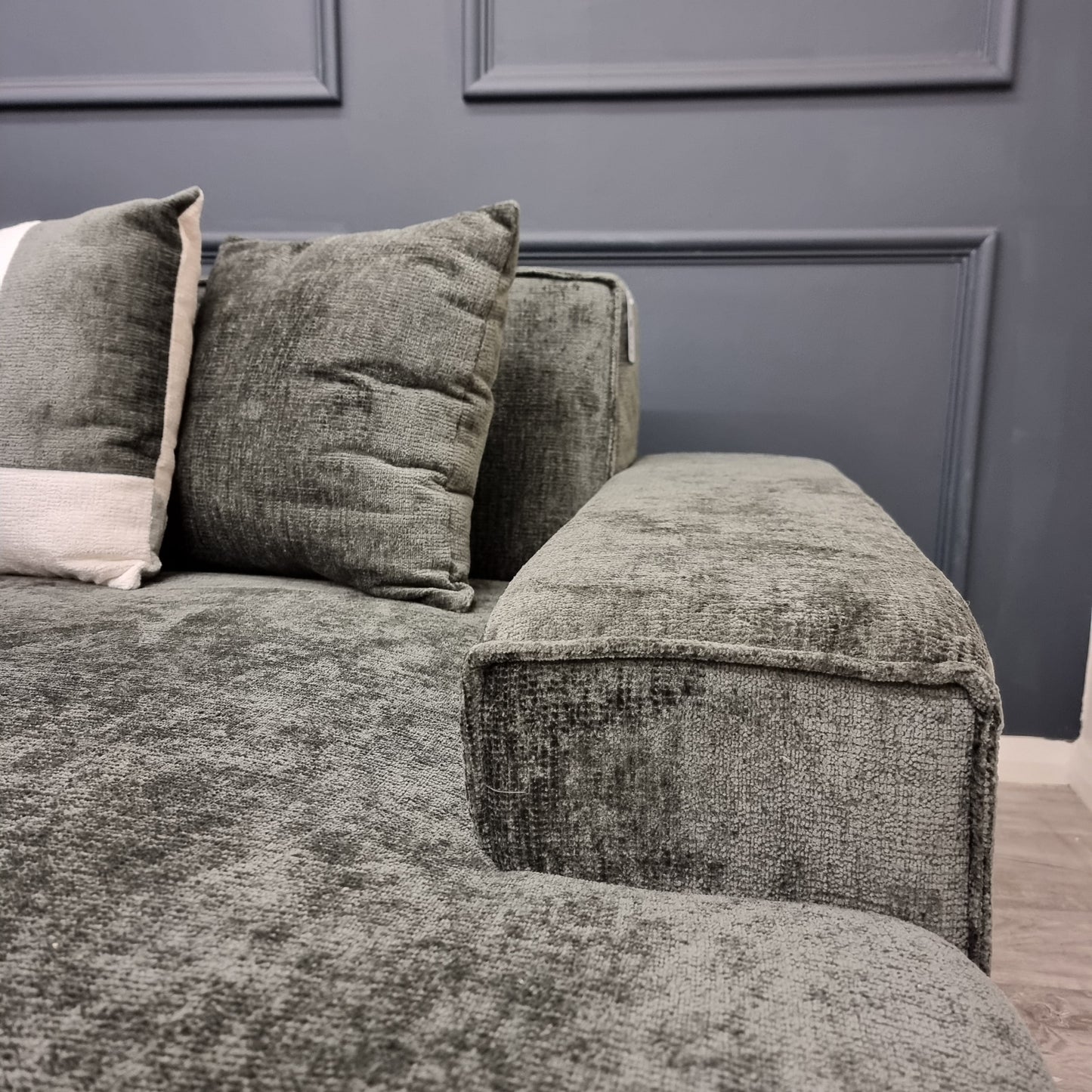 Atlanta Cinema Large Cinema