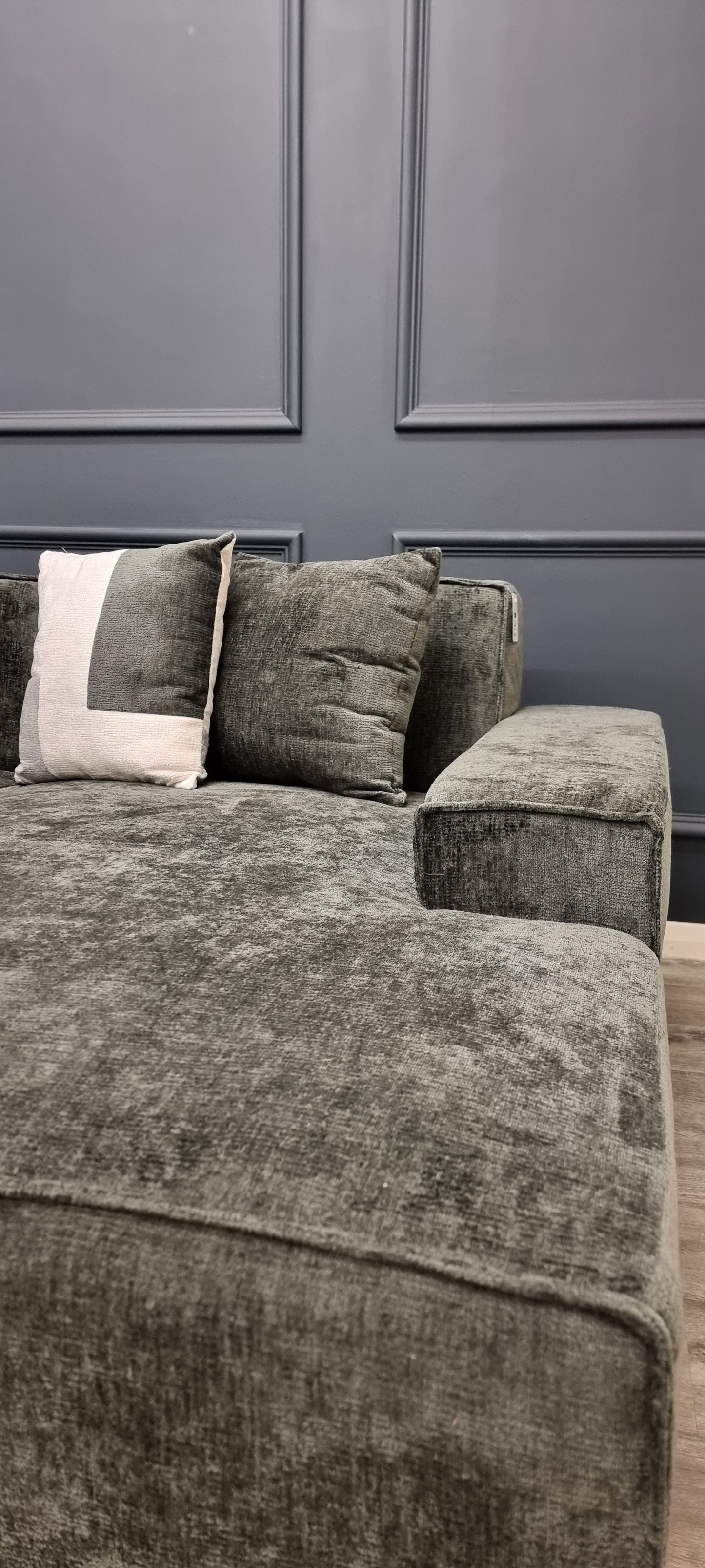 Atlanta Cinema Large Cinema