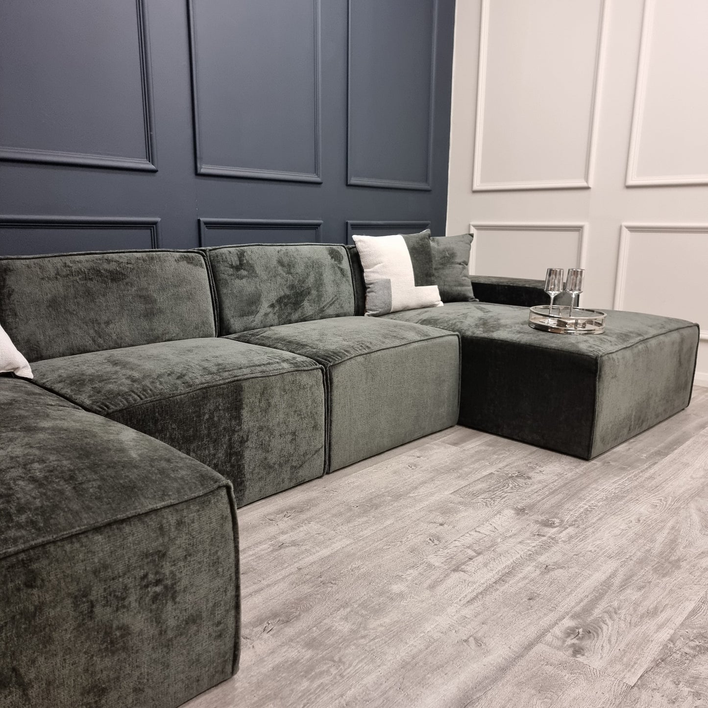 Atlanta Cinema Large Cinema