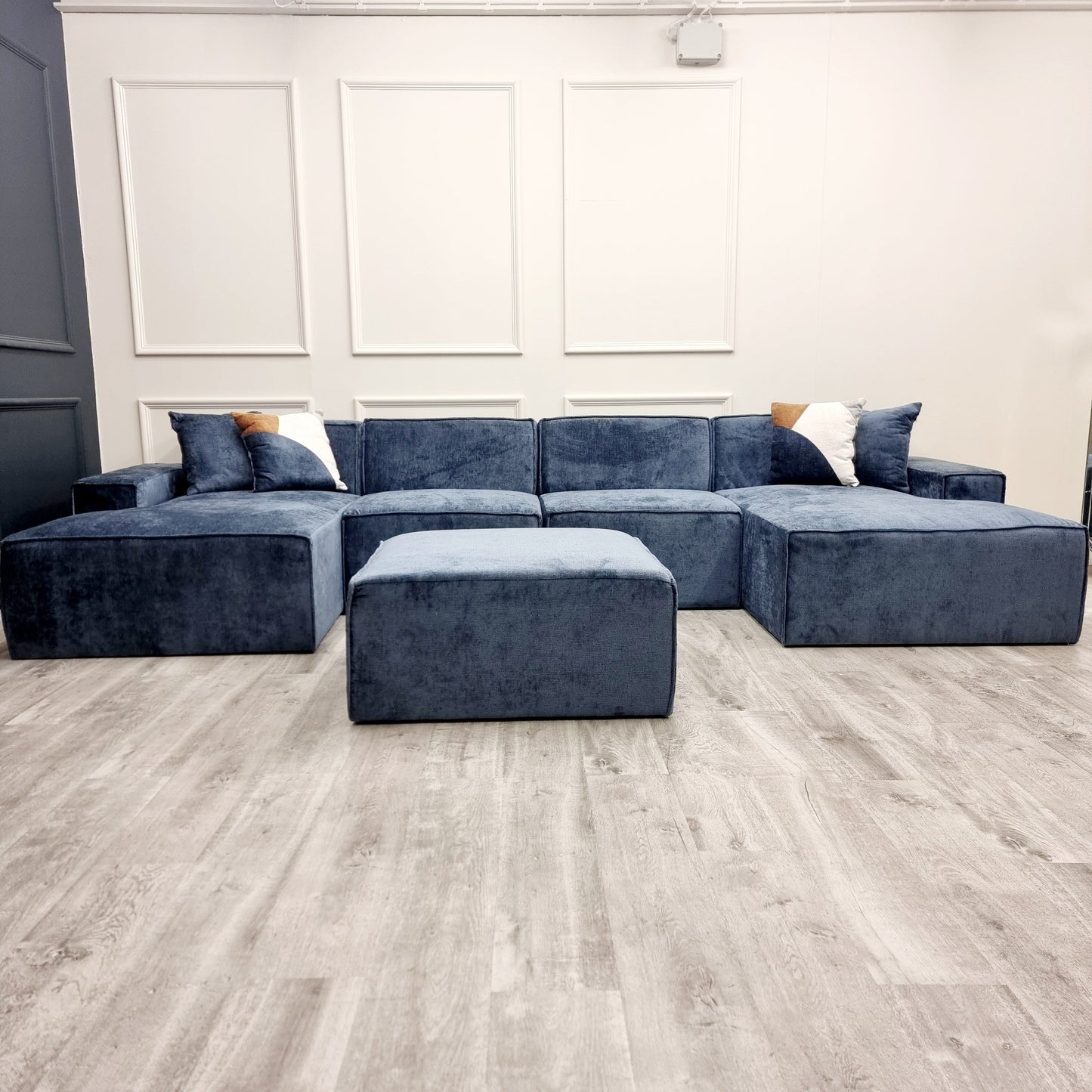 Atlanta Cinema Large Cinema