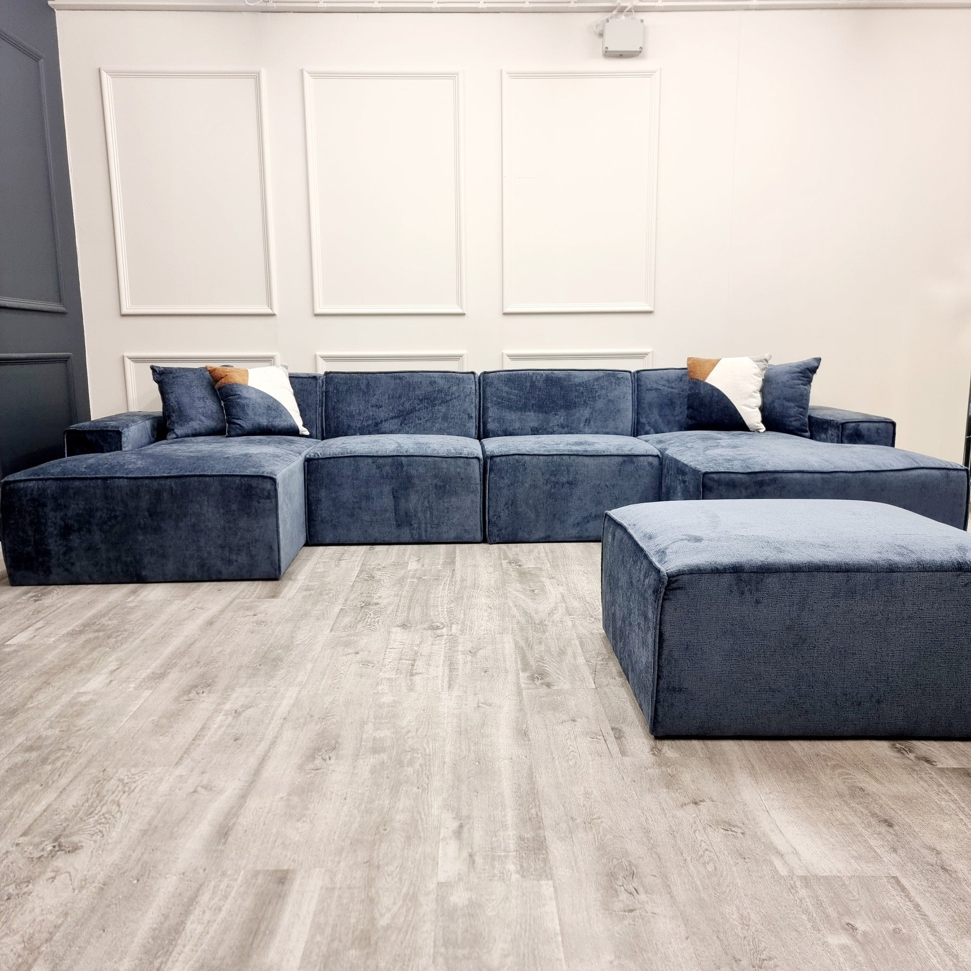 Atlanta Cinema Large Cinema