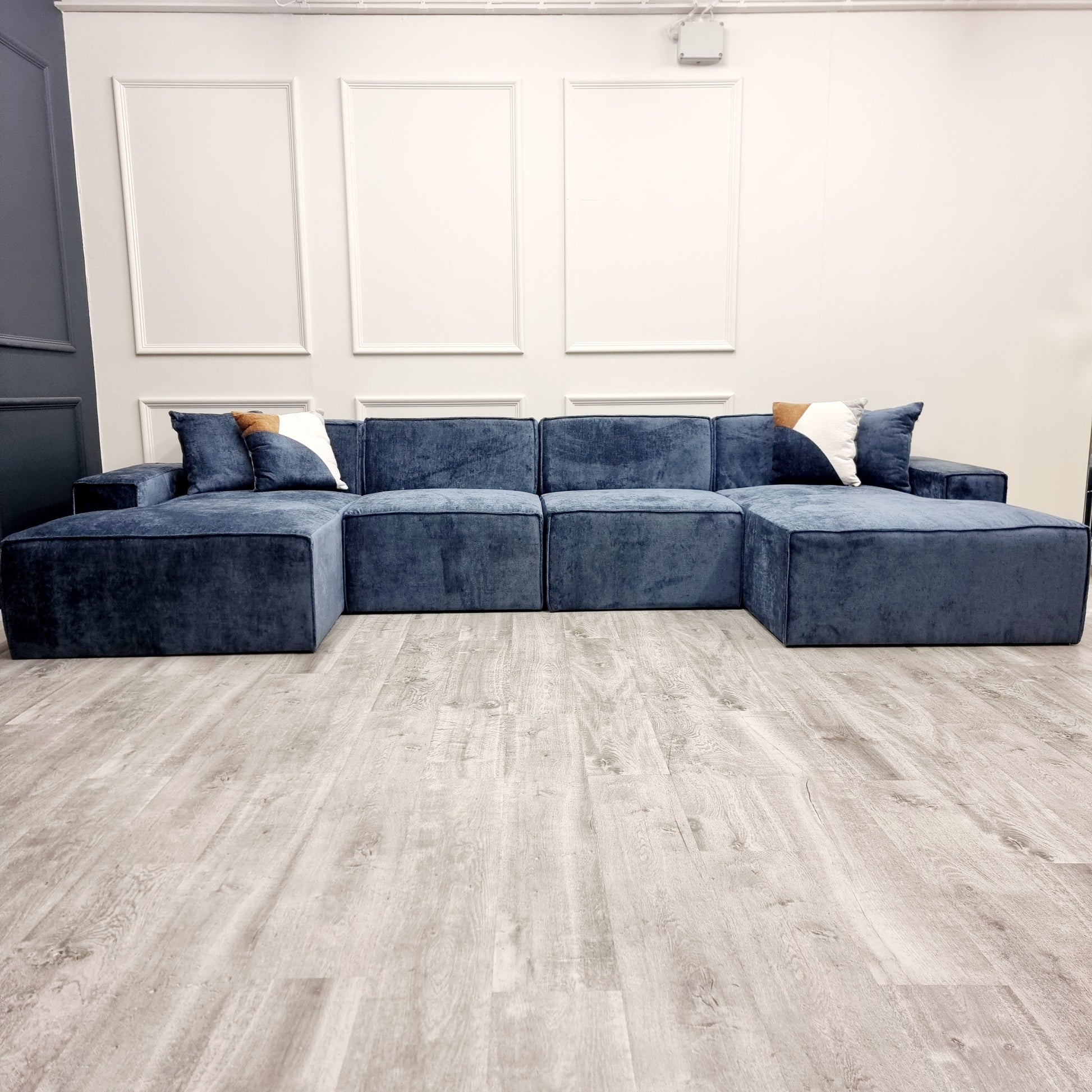 Atlanta Cinema Large Cinema