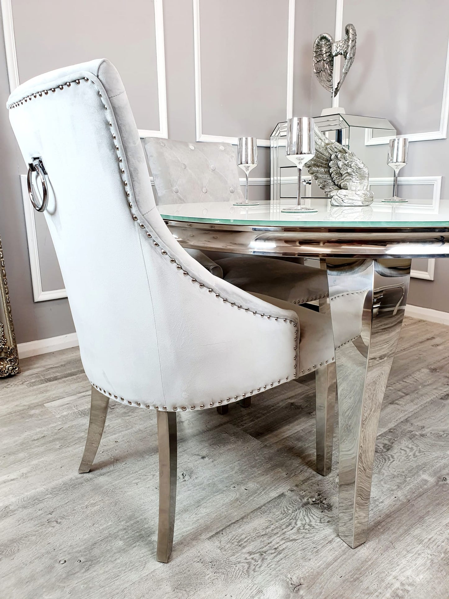 Louis 1.3m Round Dinning Table Set