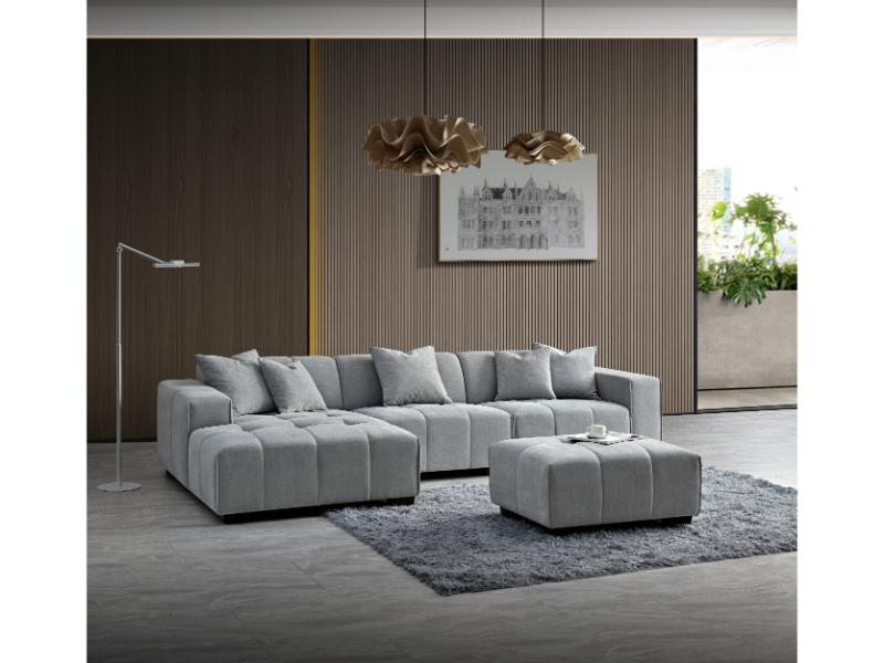 Leonard  in Cloudy Grey Boucle