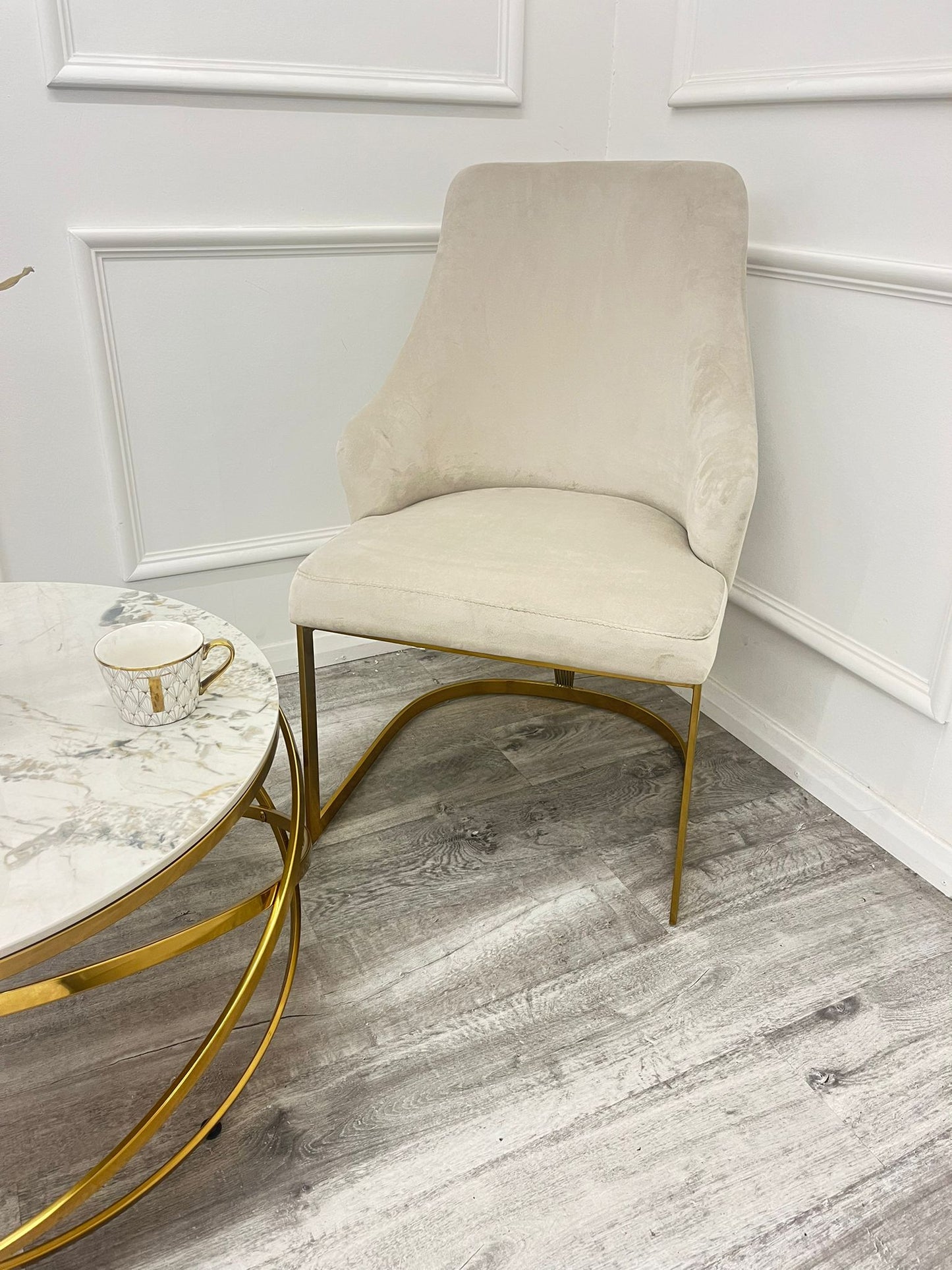 CHELMSFORD VELVET DINING CHAIR GOLD