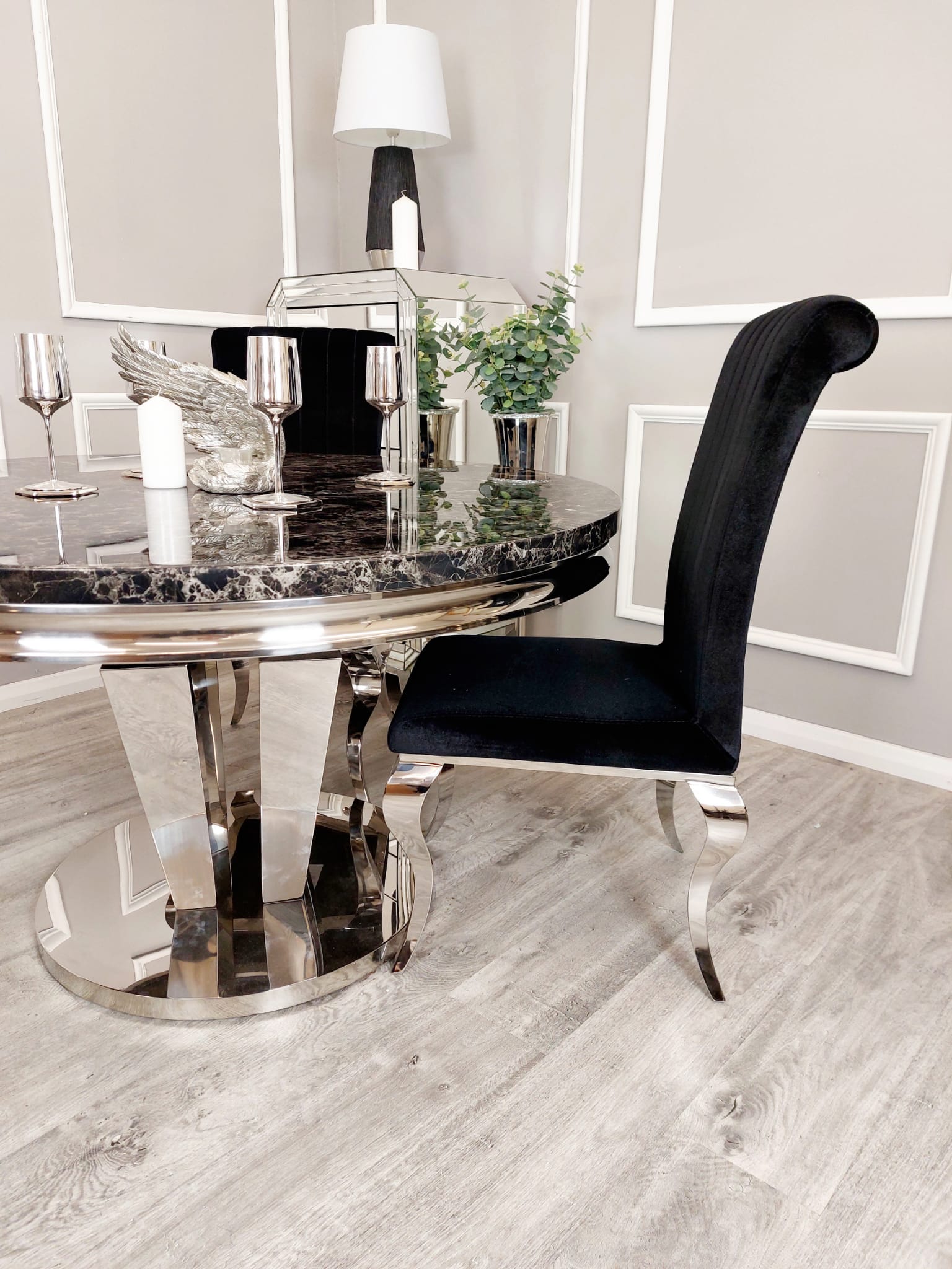 Black 1.3R Athena & Louis