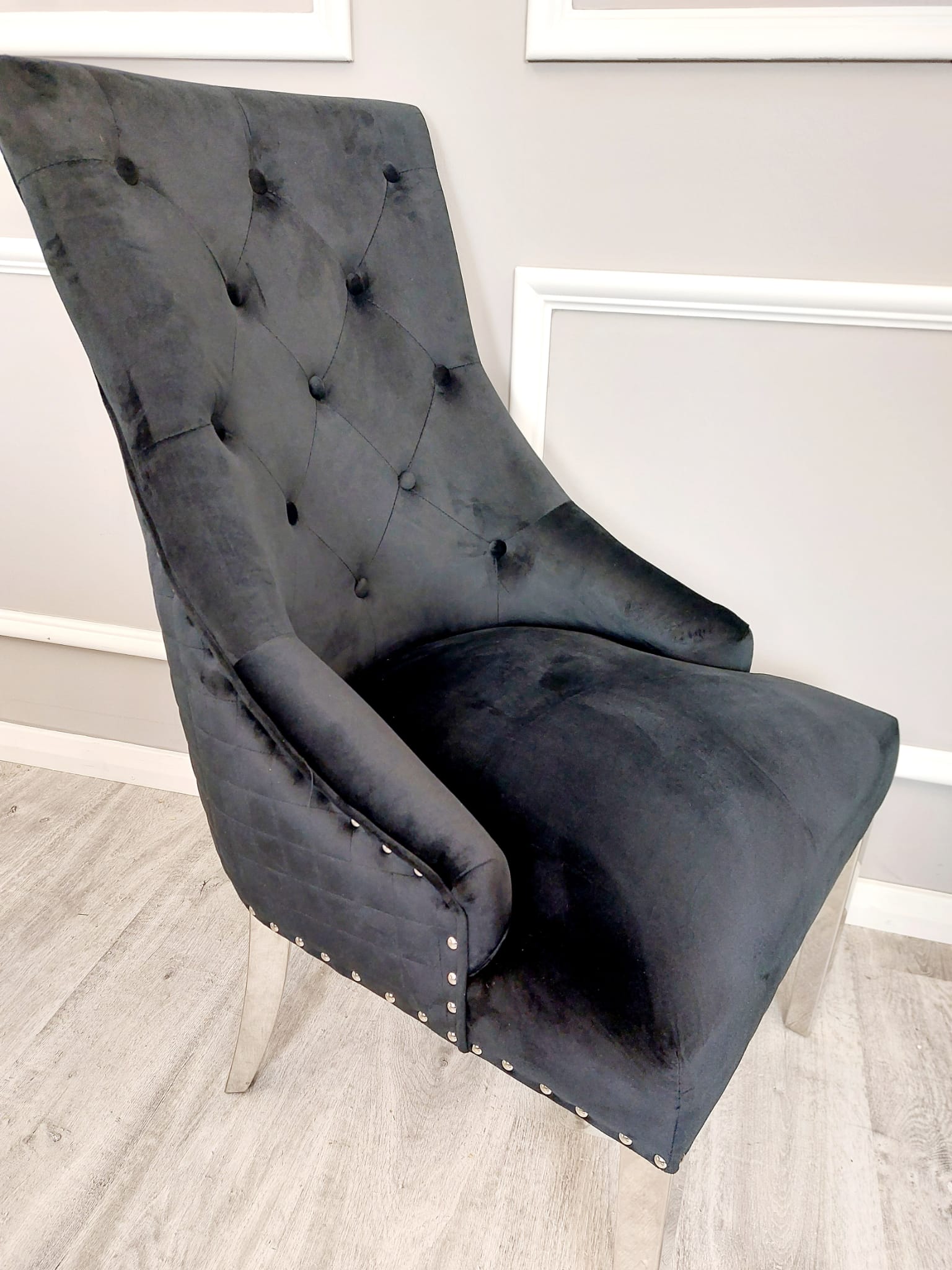 Black 1.3R Athena & Louis