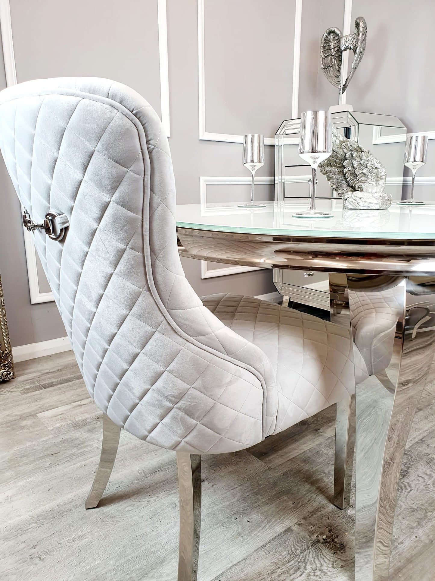 Louis 1.3m Round Dinning Table Set