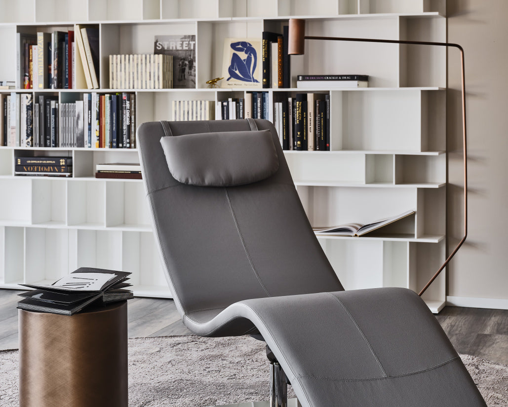 Casanova Chaise Lounge