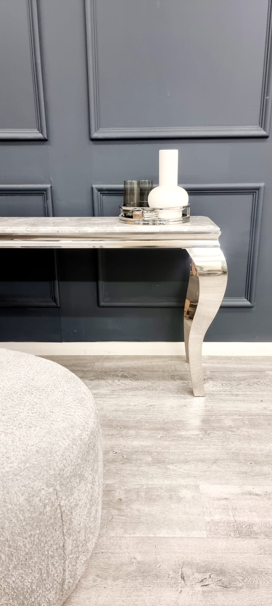 Louis Console Table